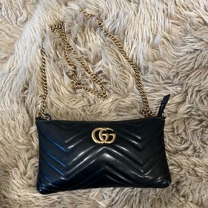 Gucci Maltese marmont logo purse
